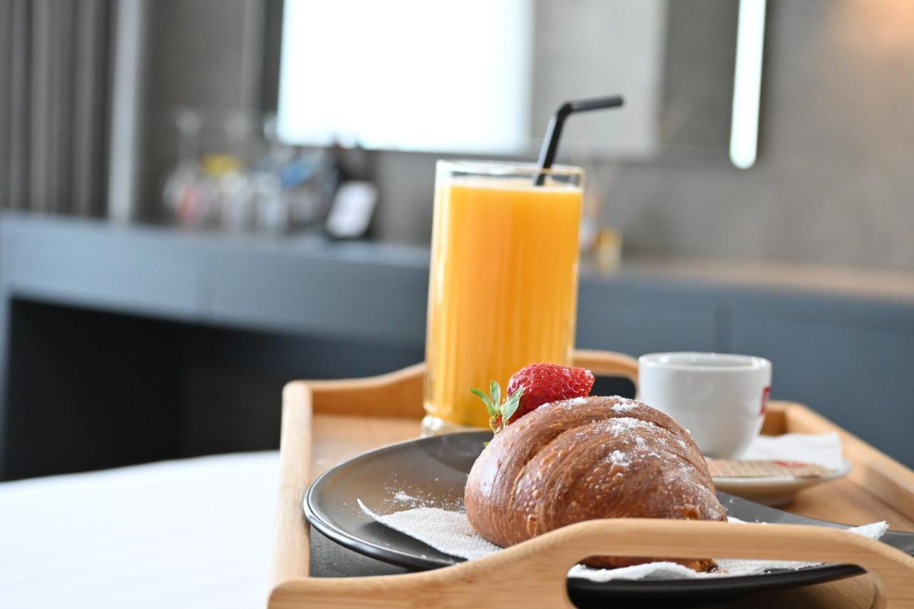 Ap Hotel Boutique วญอเรอ ภายนอก รูปภาพ